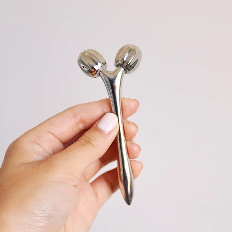 Mei Apothecary MINISCULPT Mini Massaging Beauty Tool - Asian Skincare Toronto
